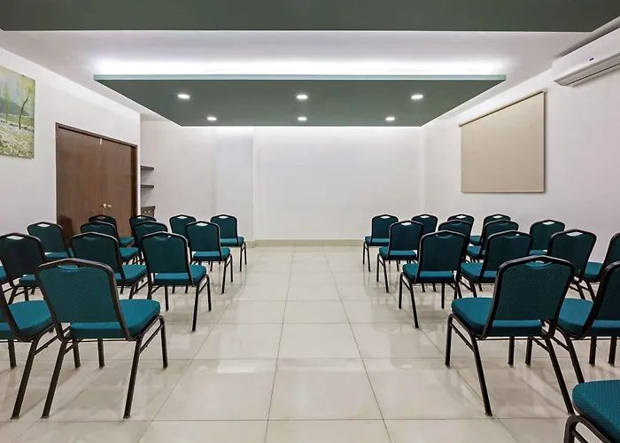 Wyndham Garden Cancun Downtown